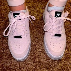 nike air force 1s sage low size 6 women’s